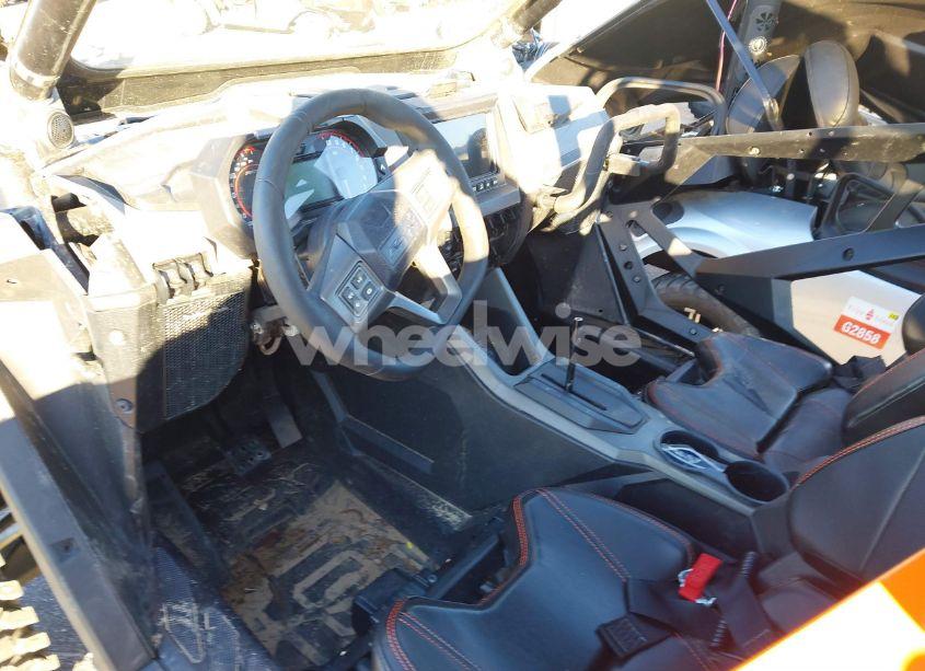 Photo 13 of 2023 Polaris Rzr TURBO R 4 ULTIMATE (VIN 3NSG4D920PG391136)