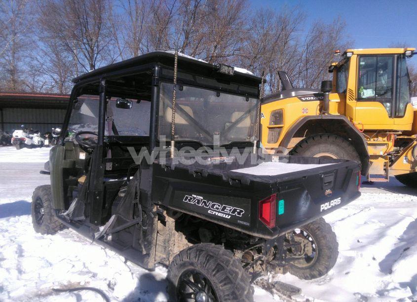 Photo 3 of 2016 Polaris Ranger CREW XP 570-6 (VIN 3NSRVA579GG519122)
