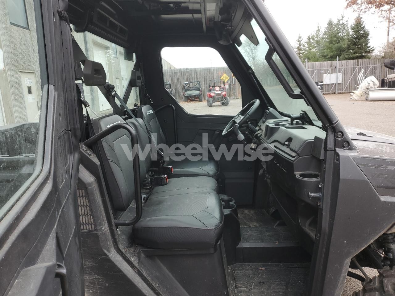 Photo 5 of 2024 POLARIS RANGER 1000 UTILITY VEHICLE (VIN 3NSTAE991RH369413)