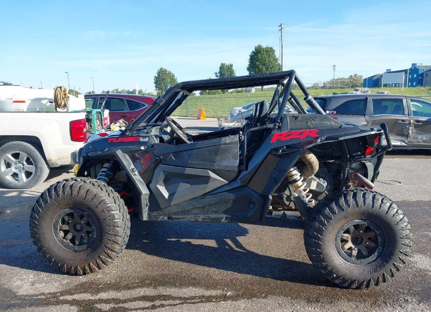 Photo 13 of 2016 Polaris Rzr N/A (VIN 3NSVDE926GF452847)
