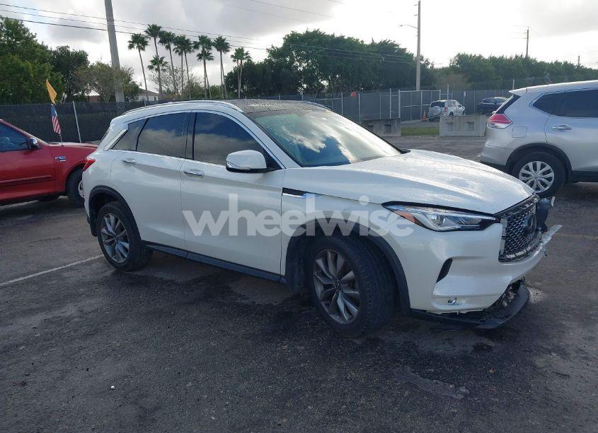 2021 Infiniti Qx50 LUXE (VIN 3PCAJ5BA7MF125721) main photo