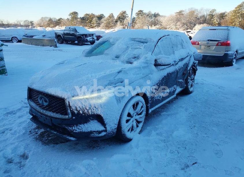 Photo 2 of 2021 Infiniti Qx50 LUXE AWD (VIN 3PCAJ5BB4MF102499)