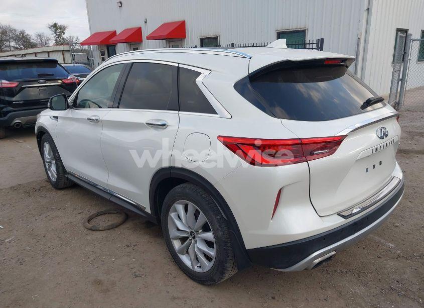Photo 3 of 2019 Infiniti Qx50 ESSENTIAL (VIN 3PCAJ5M10KF125635)