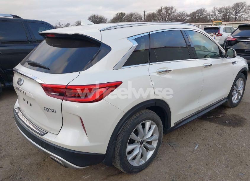 Photo 4 of 2019 Infiniti Qx50 ESSENTIAL (VIN 3PCAJ5M10KF125635)