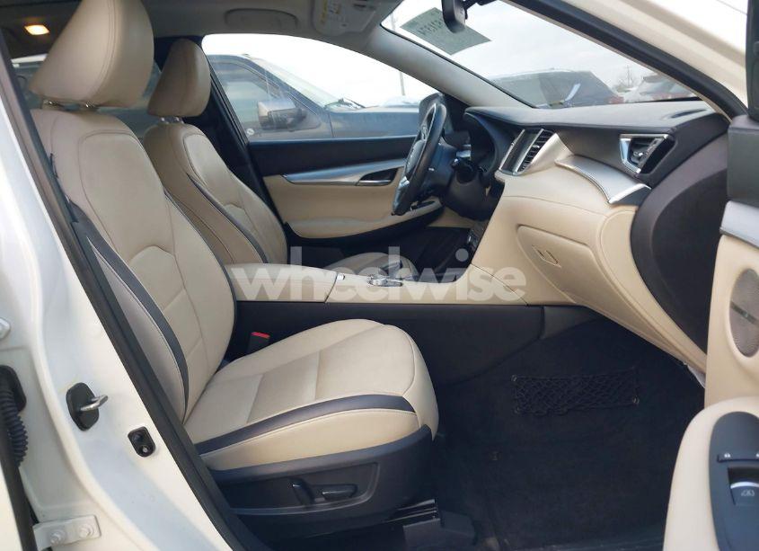 Photo 5 of 2019 Infiniti Qx50 ESSENTIAL (VIN 3PCAJ5M10KF125635)