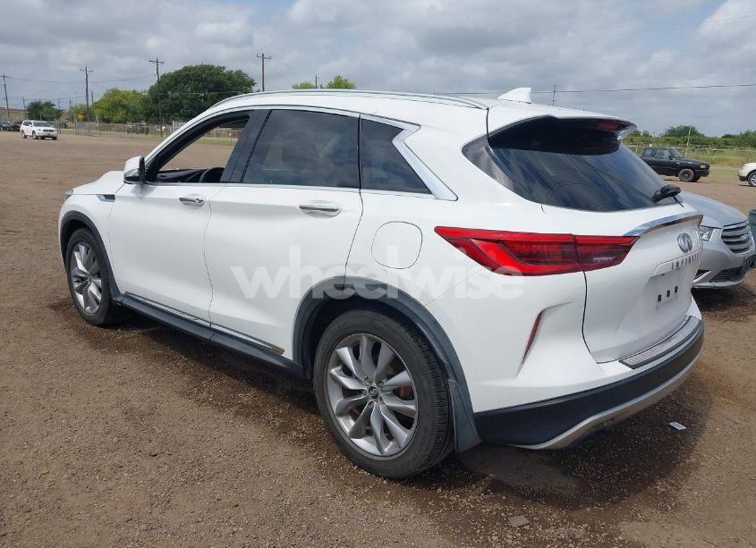Photo 3 of 2019 Infiniti Qx50 LUXE (VIN 3PCAJ5M11KF145988)