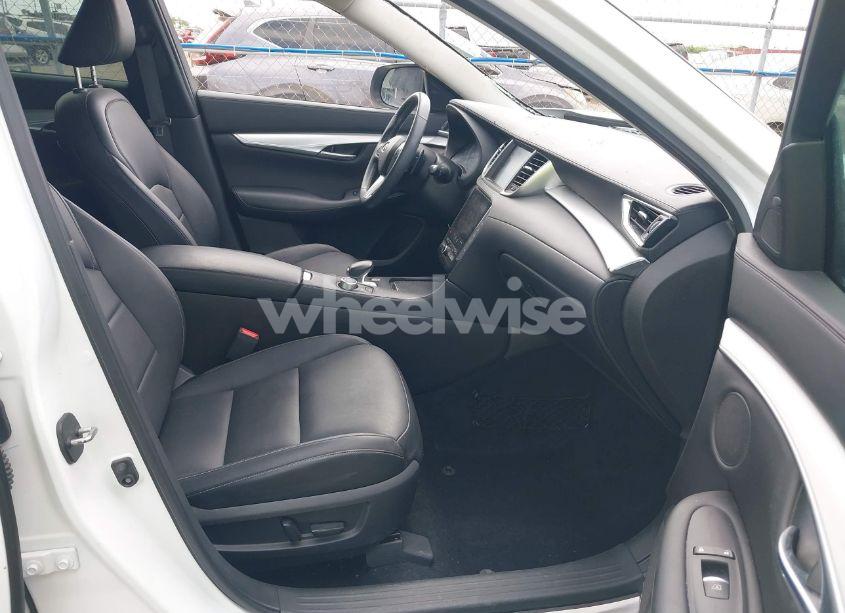 Photo 5 of 2019 Infiniti Qx50 LUXE (VIN 3PCAJ5M11KF145988)