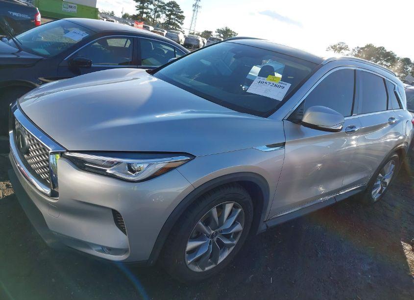 Photo 2 of 2019 Infiniti Qx50 LUXE (VIN 3PCAJ5M12KF139195)