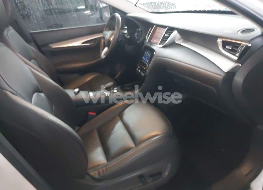 Photo 5 of 2019 Infiniti Qx50 ESSENTIAL (VIN 3PCAJ5M17KF112798)