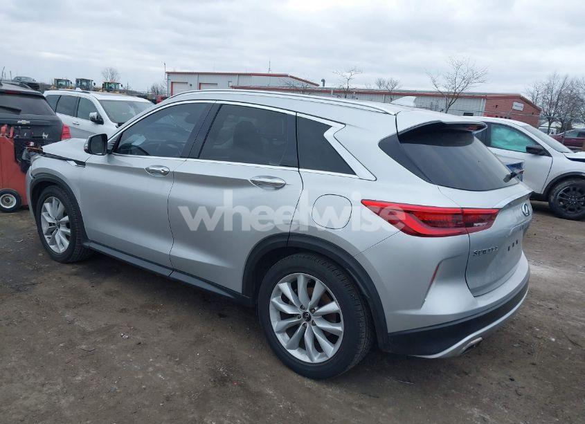 Photo 3 of 2019 Infiniti Qx50 LUXE (VIN 3PCAJ5M17KF122263)