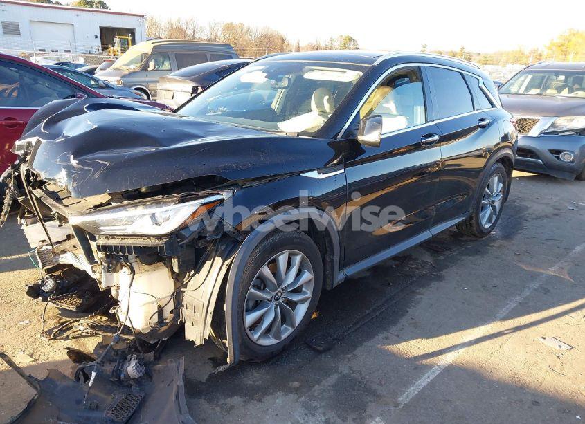 Photo 2 of 2019 Infiniti Qx50 ESSENTIAL (VIN 3PCAJ5M17KF132582)
