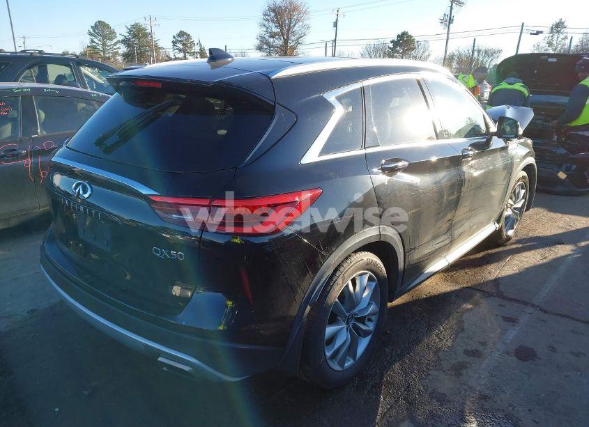 Photo 4 of 2019 Infiniti Qx50 ESSENTIAL (VIN 3PCAJ5M17KF132582)