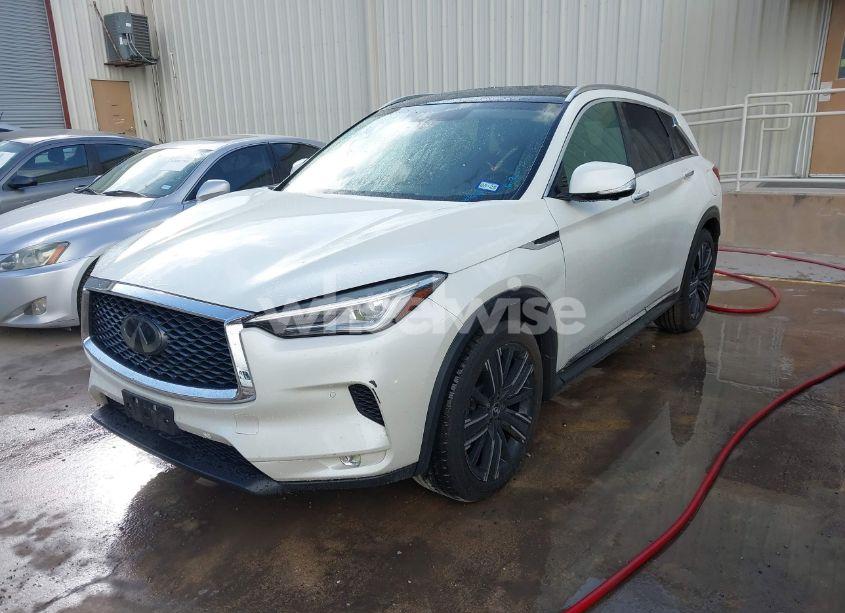 Photo 2 of 2019 Infiniti Qx50 (VIN 3PCAJ5M18KF122093)