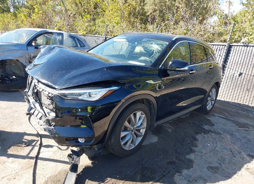 Photo 2 of 2019 Infiniti Qx50 LUXE (VIN 3PCAJ5M31KF137259)