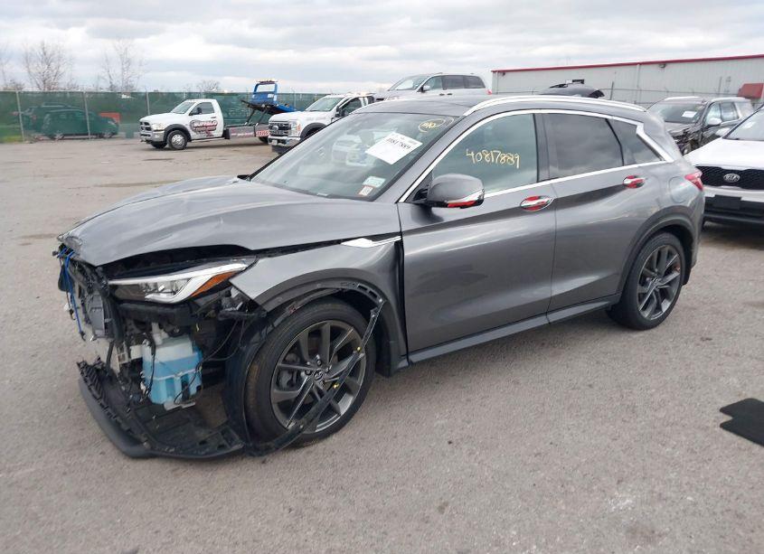Photo 2 of 2019 Infiniti Qx50 ESSENTIAL (VIN 3PCAJ5M33KF127736)