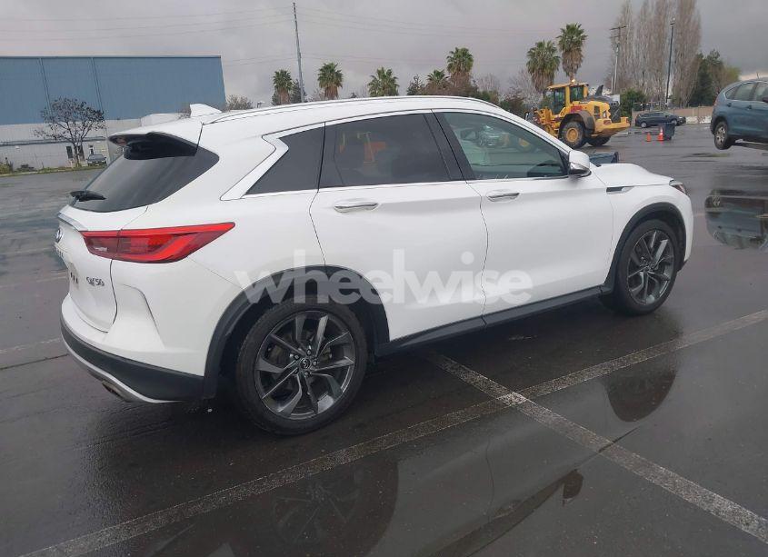 Photo 4 of 2019 Infiniti Qx50 ESSENTIAL (VIN 3PCAJ5M34KF102389)