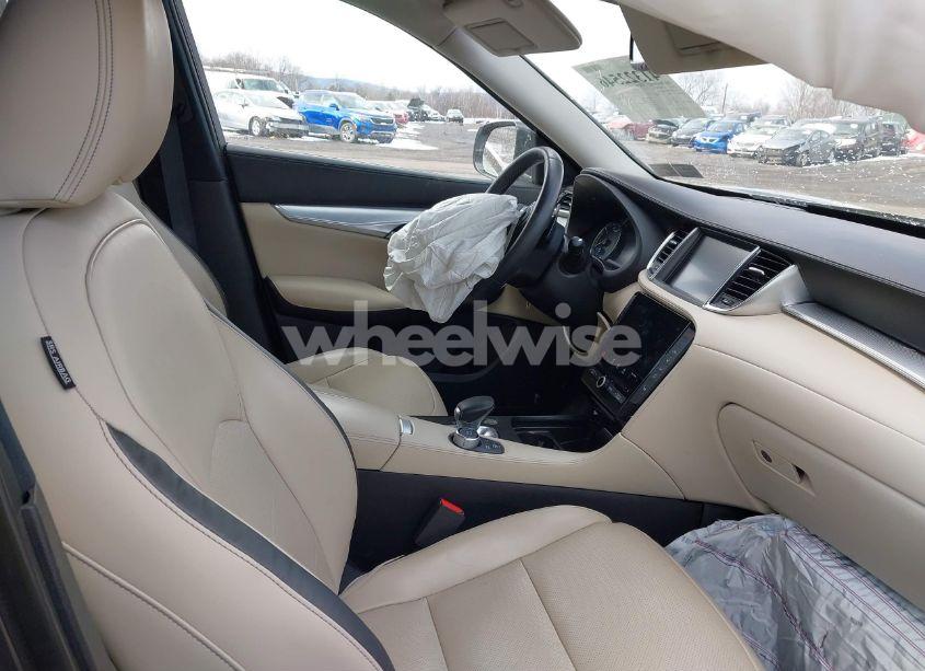 Photo 5 of 2019 Infiniti Qx50 ESSENTIAL (VIN 3PCAJ5M34KF118947)