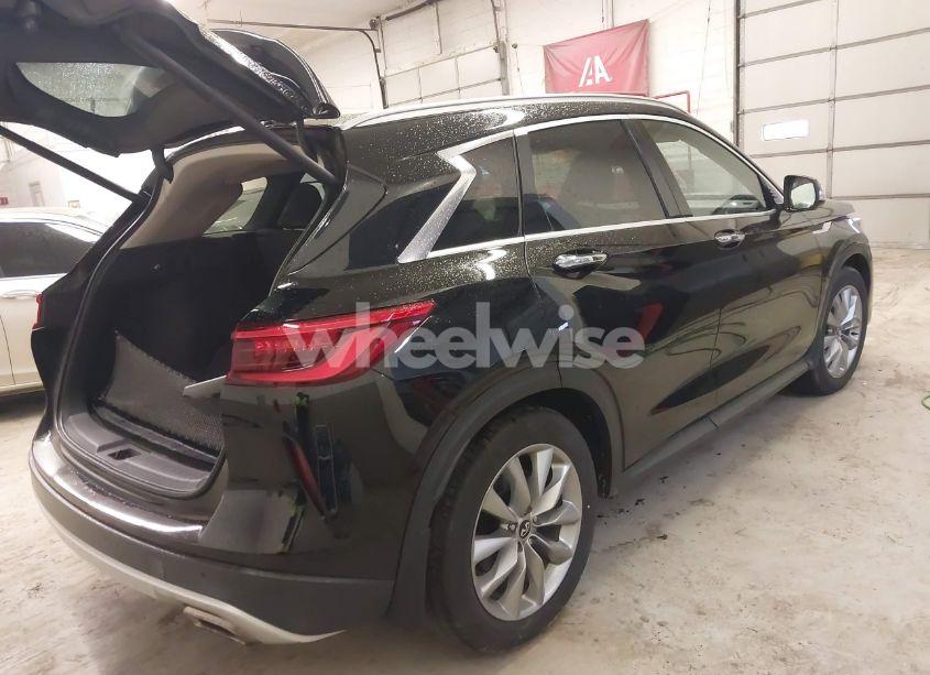 Photo 4 of 2019 Infiniti Qx50 ESSENTIAL (VIN 3PCAJ5M35KF146871)