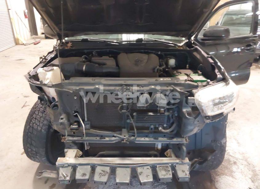 Photo 10 of 2016 Toyota Tacoma SR5 V6 (VIN 3TMAZ5CN0GM013952)