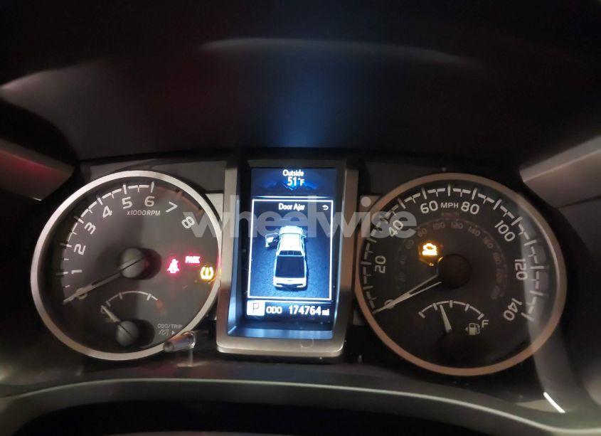 Photo 7 of 2016 Toyota Tacoma SR5 V6 (VIN 3TMAZ5CN0GM013952)