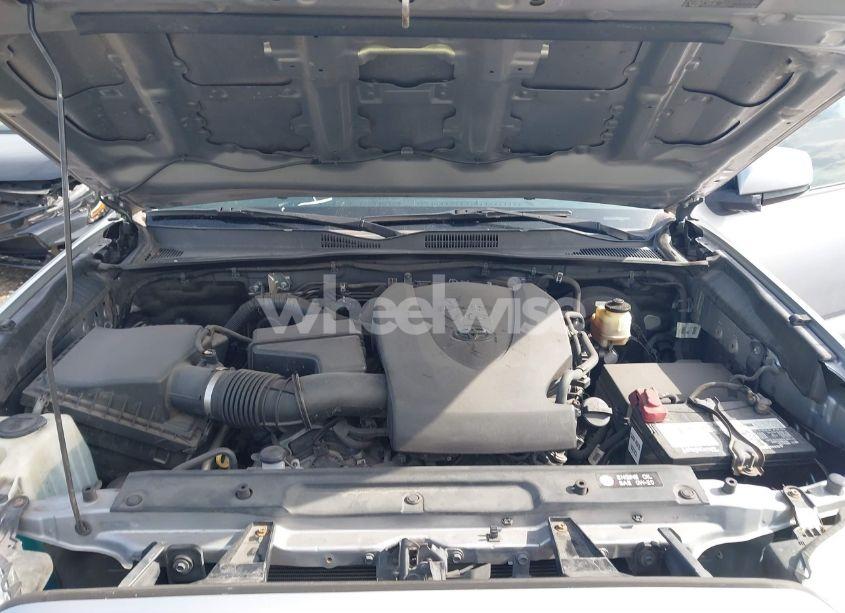 Photo 10 of 2016 Toyota Tacoma SR5 V6 (VIN 3TMAZ5CN0GM019914)