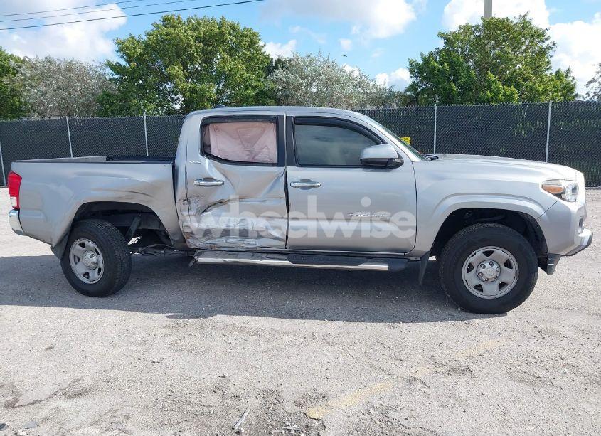 Photo 13 of 2016 Toyota Tacoma SR5 V6 (VIN 3TMAZ5CN0GM019914)