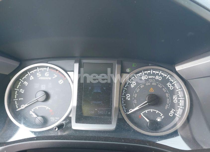 Photo 7 of 2016 Toyota Tacoma SR5 V6 (VIN 3TMAZ5CN0GM019914)