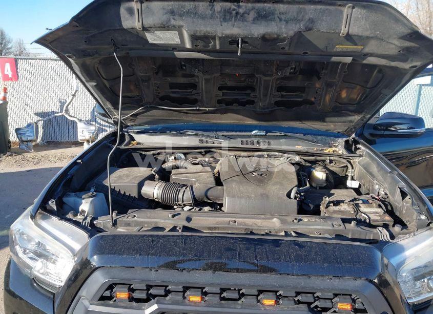 Photo 10 of 2017 Toyota Tacoma TRD SPORT (VIN 3TMAZ5CN0HM039064)