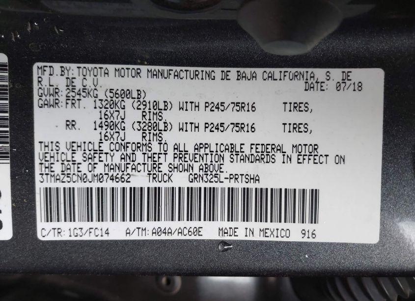 Photo 8 of 2018 Toyota Tacoma SR5 V6 (VIN 3TMAZ5CN0JM074662)