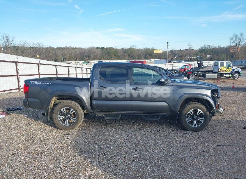 Photo 14 of 2019 Toyota Tacoma TRD SPORT (VIN 3TMAZ5CN0KM078678)