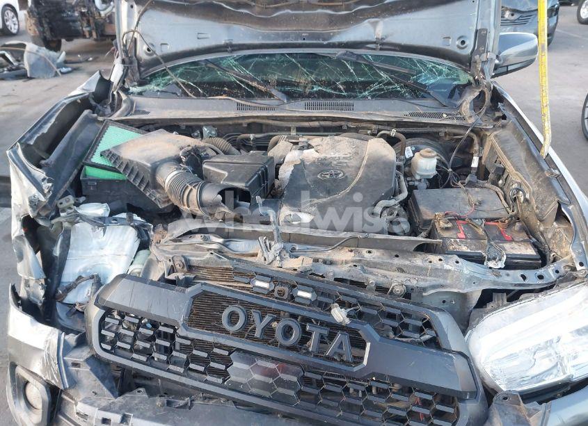 Photo 10 of 2019 Toyota Tacoma SR5 V6 (VIN 3TMAZ5CN0KM104096)