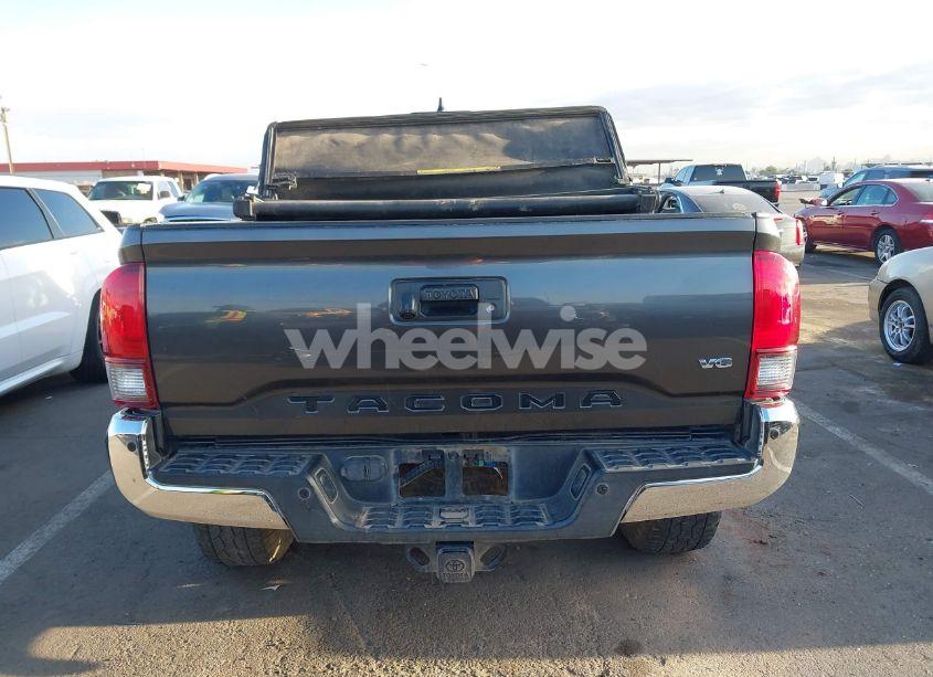 Photo 16 of 2019 Toyota Tacoma SR5 V6 (VIN 3TMAZ5CN0KM104096)