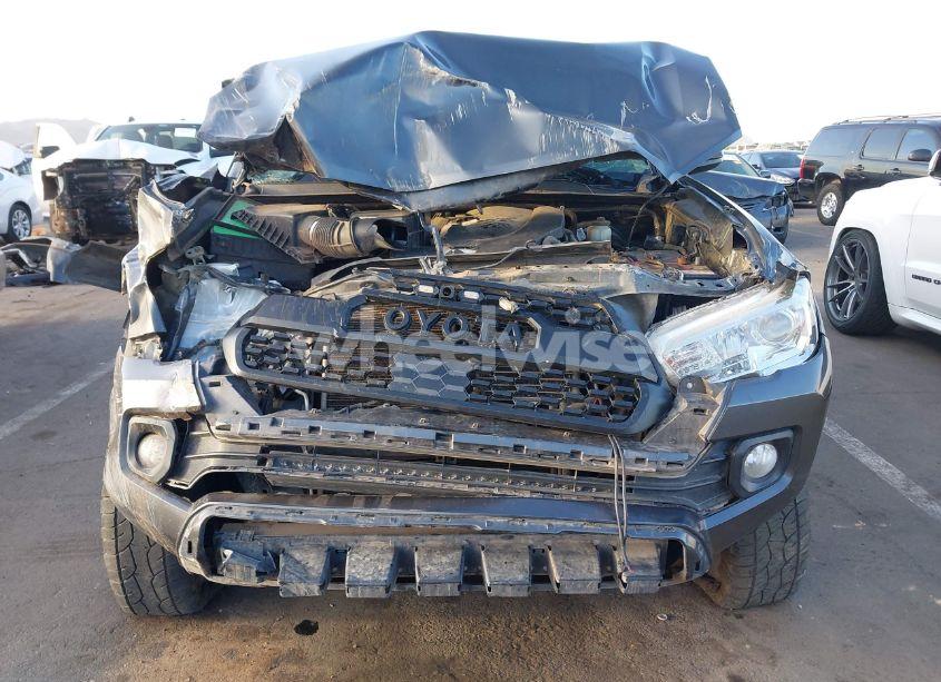 Photo 6 of 2019 Toyota Tacoma SR5 V6 (VIN 3TMAZ5CN0KM104096)