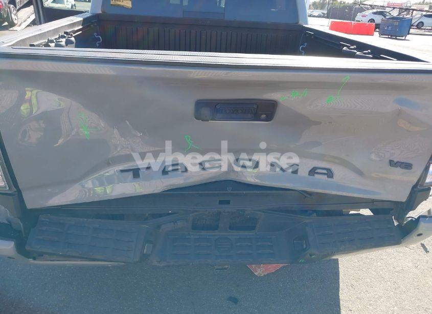 Photo 6 of 2021 Toyota Tacoma TRD OFF-ROAD (VIN 3TMAZ5CN0MM140633)