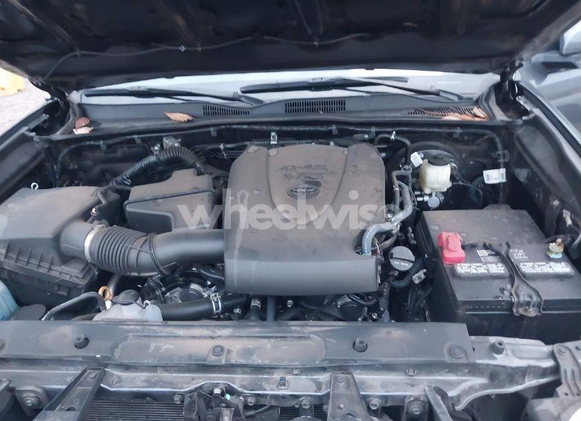 Photo 10 of 2021 Toyota Tacoma SR5 V6 (VIN 3TMAZ5CN0MM143435)