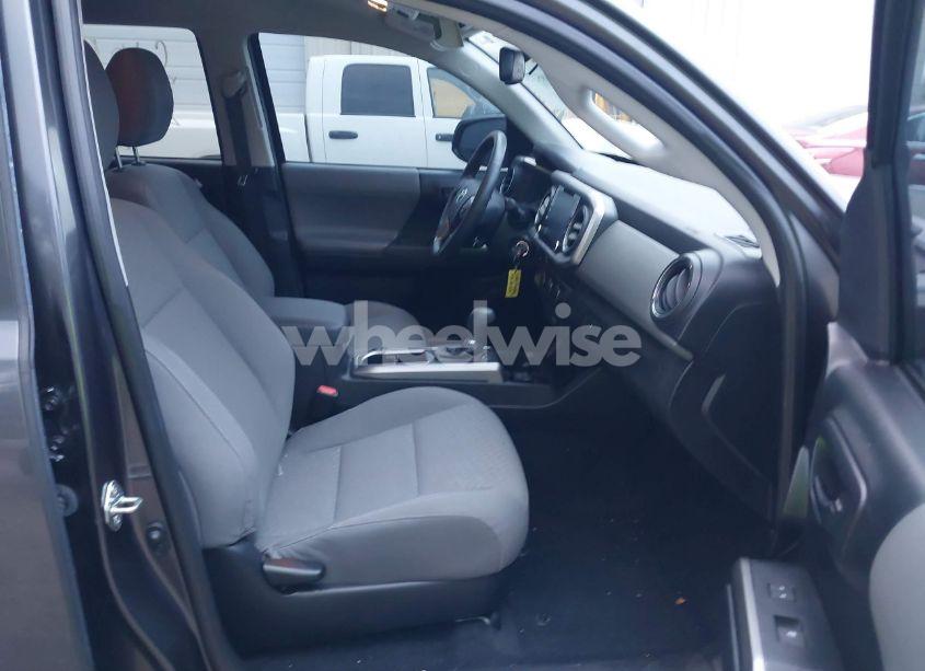 Photo 5 of 2021 Toyota Tacoma SR5 V6 (VIN 3TMAZ5CN0MM143435)