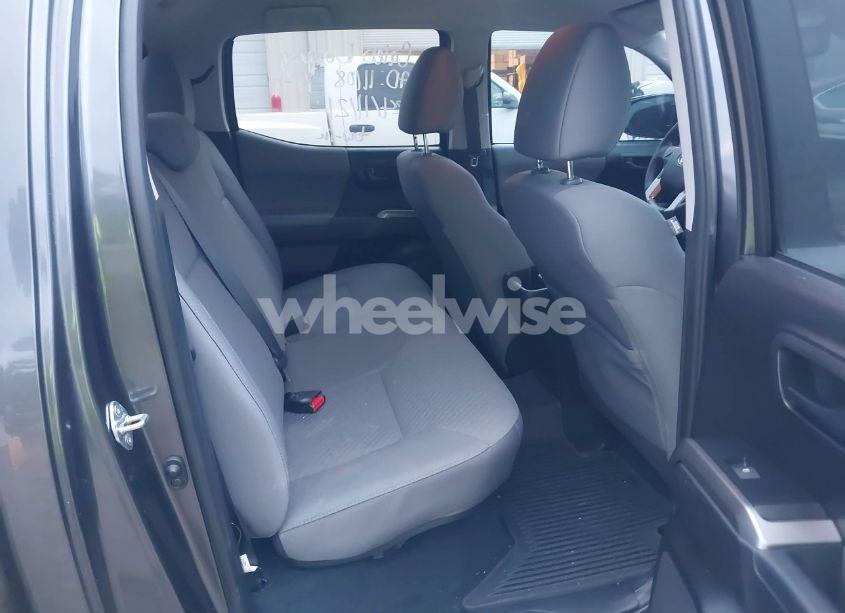 Photo 8 of 2021 Toyota Tacoma SR5 V6 (VIN 3TMAZ5CN0MM143435)