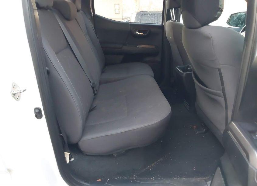 Photo 8 of 2016 Toyota Tacoma TRD OFF ROAD (VIN 3TMAZ5CN1GM026080)