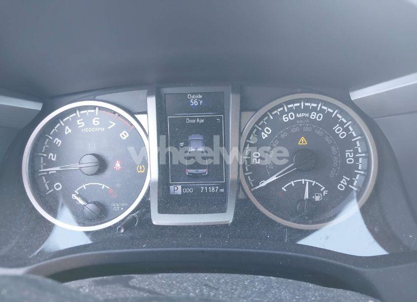 Photo 7 of 2017 Toyota Tacoma SR5 V6 (VIN 3TMAZ5CN1HM042569)