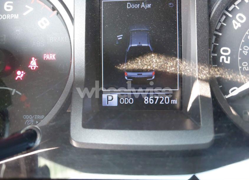 Photo 16 of 2018 Toyota Tacoma TRD SPORT (VIN 3TMAZ5CN1JM054436)