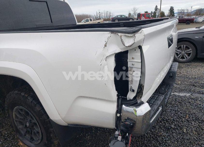 Photo 14 of 2020 Toyota Tacoma SR5 V6 (VIN 3TMAZ5CN1LM136315)