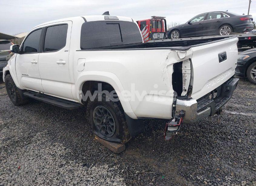 Photo 3 of 2020 Toyota Tacoma SR5 V6 (VIN 3TMAZ5CN1LM136315)