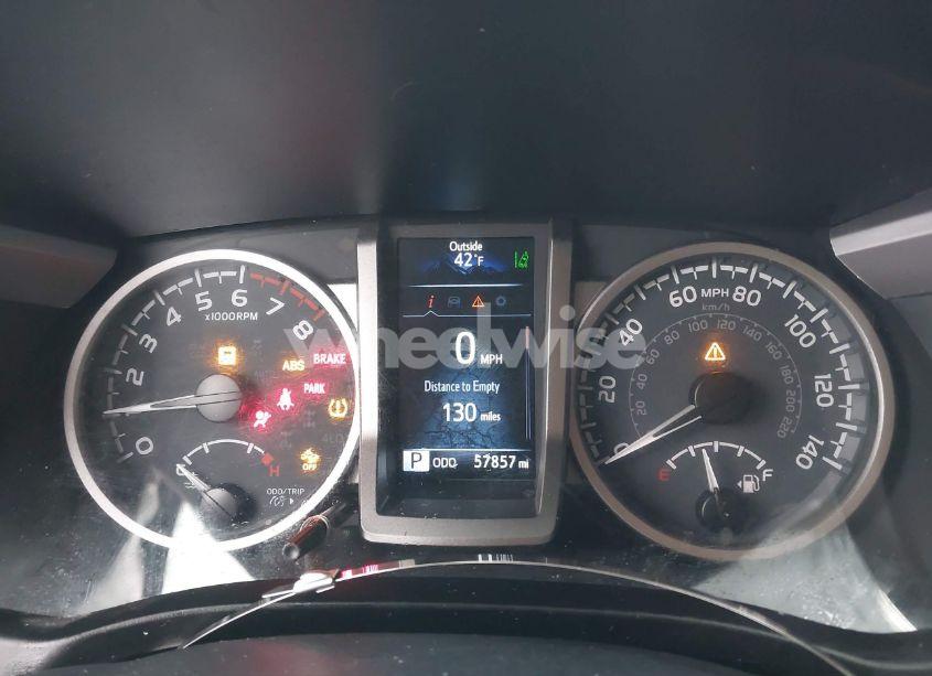 Photo 7 of 2020 Toyota Tacoma SR5 V6 (VIN 3TMAZ5CN1LM136315)