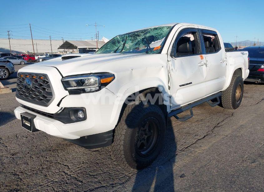 Photo 2 of 2021 Toyota Tacoma TRD SPORT (VIN 3TMAZ5CN1MM141368)