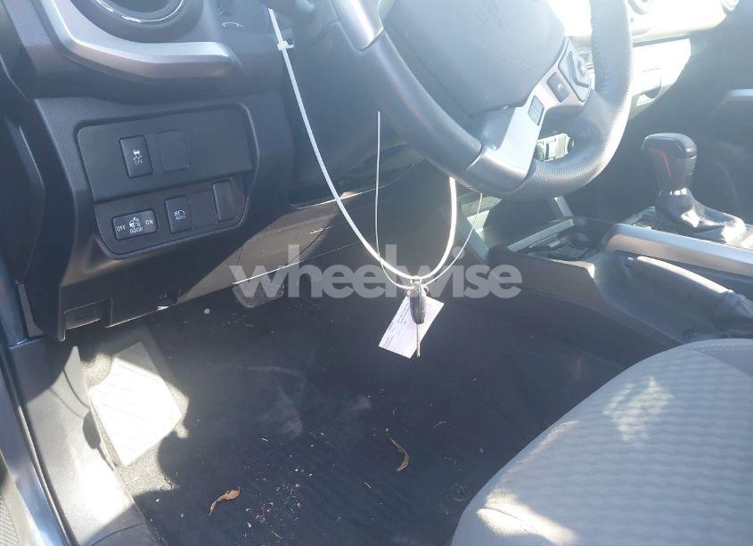 Photo 11 of 2022 Toyota Tacoma SR5 V6 (VIN 3TMAZ5CN1NM177093)