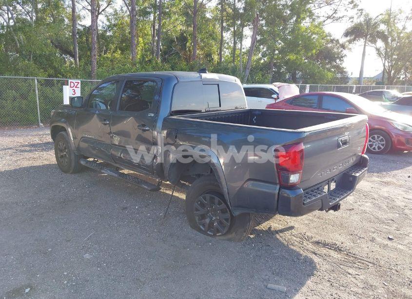 Photo 3 of 2022 Toyota Tacoma SR5 V6 (VIN 3TMAZ5CN1NM189003)