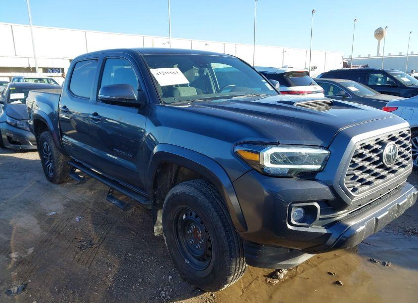 2023 Toyota Tacoma DOUBLE CAB/SR5/TRD SPORT/TRD OFF ROAD (VIN 3TMAZ5CN1PM204201) main photo