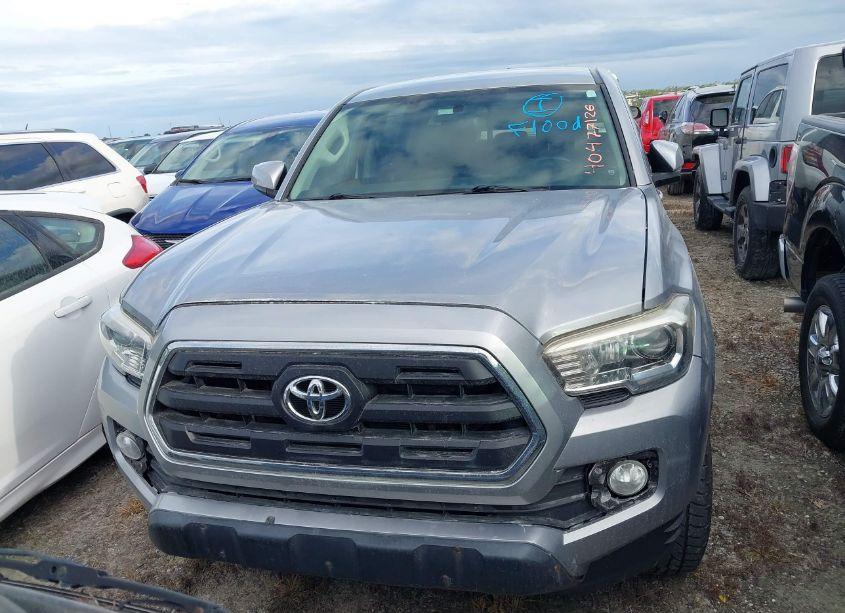 Photo 13 of 2016 Toyota Tacoma SR5 V6 (VIN 3TMAZ5CN2GM015282)