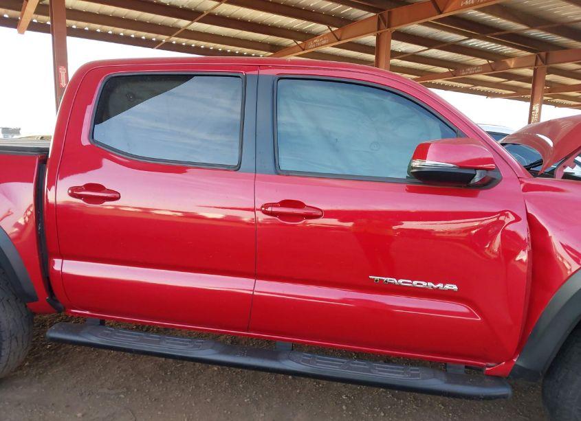 Photo 13 of 2017 Toyota Tacoma TRD OFF ROAD (VIN 3TMAZ5CN2HM036795)