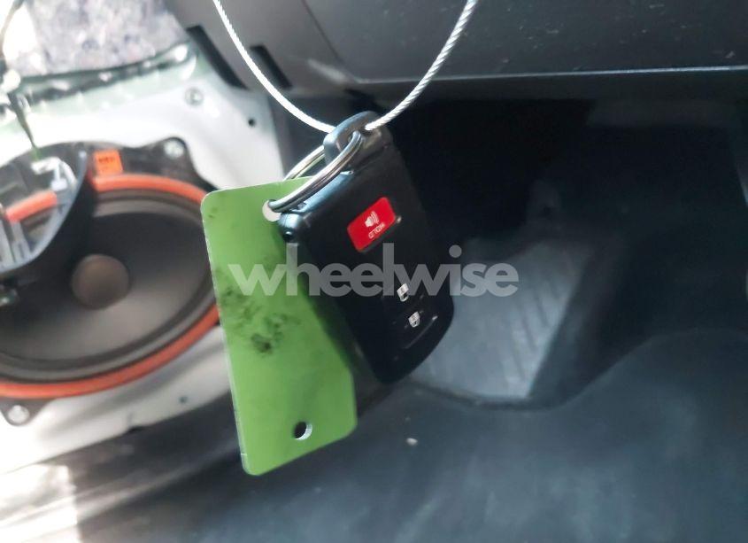 Photo 11 of 2017 Toyota Tacoma TRD SPORT (VIN 3TMAZ5CN2HM039194)